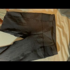 Lululemon yoga pants
